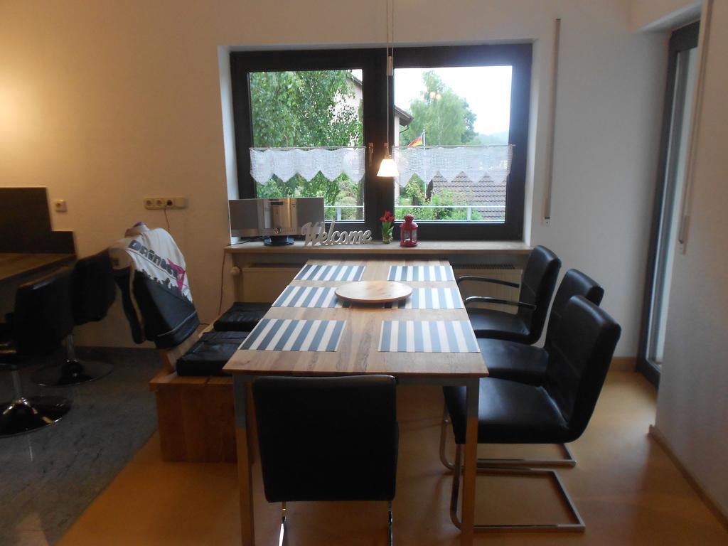 Ferienunterkuenfte Deinhardt Villa Poxdorf Eksteriør billede